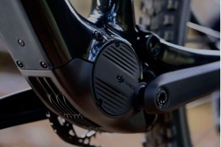 Amflow PL Carbon (800 Wh)