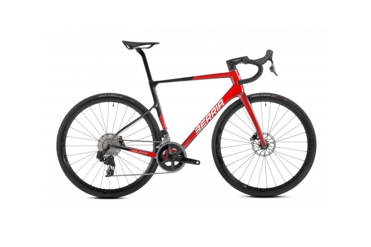 Berria BELADOR RACER