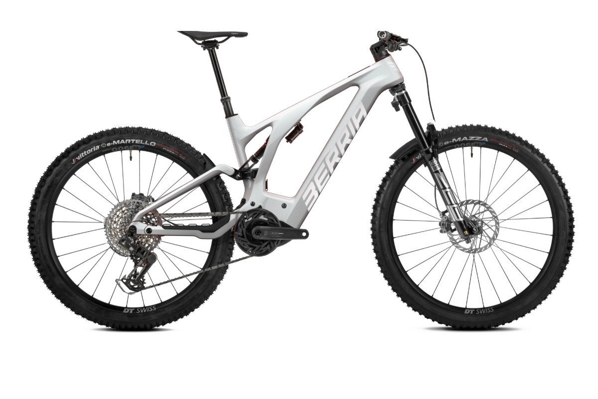 BERRIA STRATOS BR+ S1000 AXS