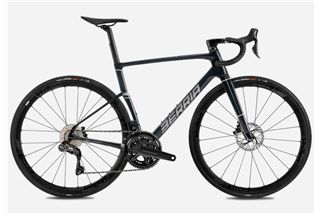 Berria_BELADOR_PRO_ULTEGRA_DI2.jpg